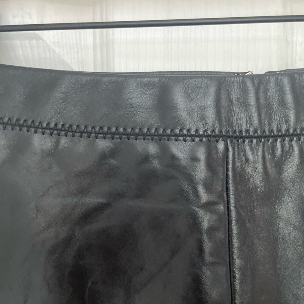GAP Black Leather Skirt - Picture 2 of 6